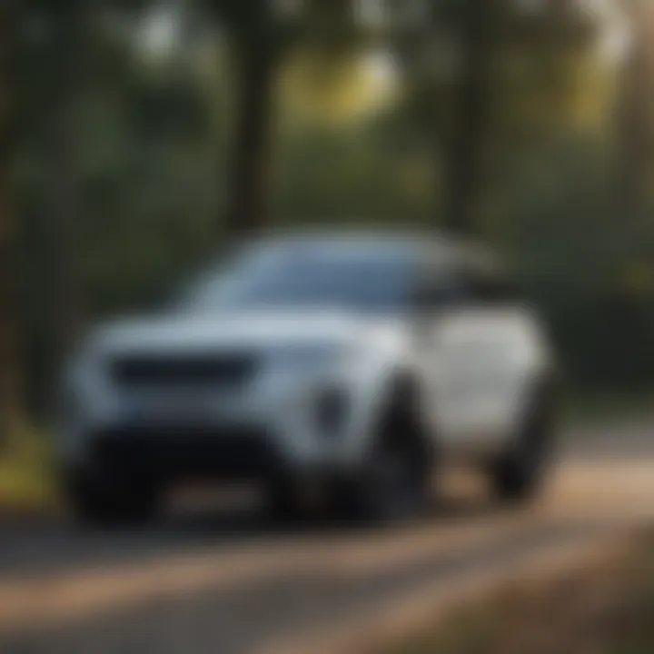 Notable An In-Depth Analysis of the 2020 Land Rover Evoque: Design, Performance, and Market Position